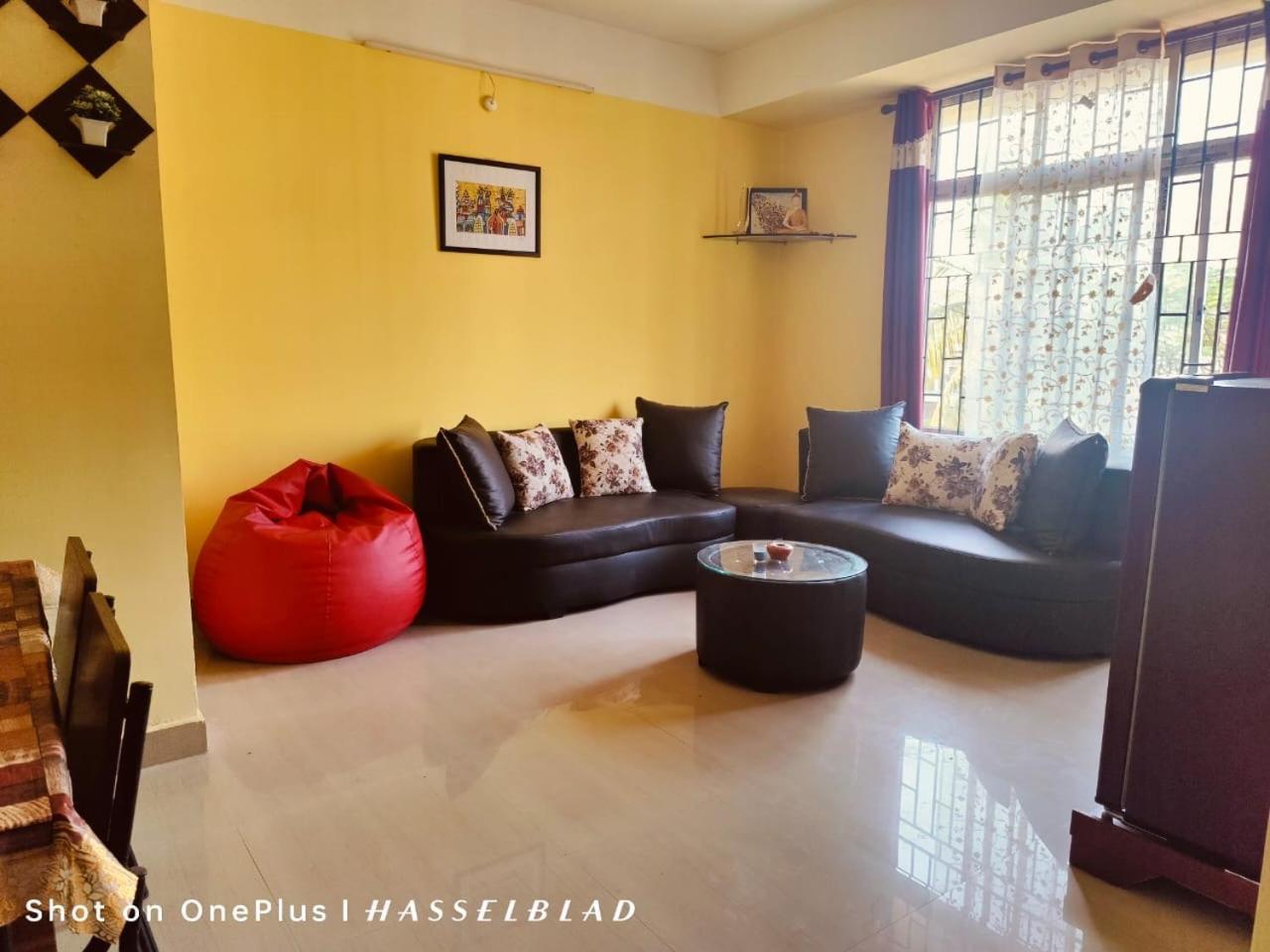 Dreams Abode Studio Apartment Guwahati Buitenkant foto