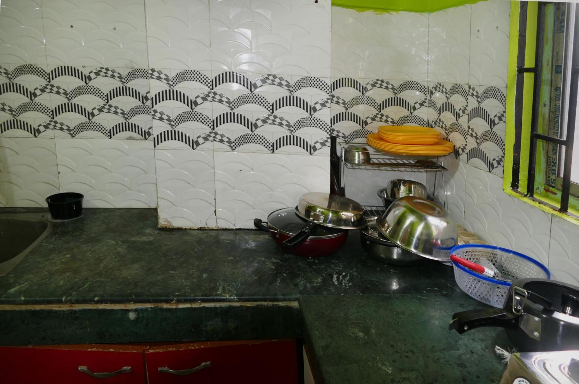 Dreams Abode Studio Apartment Guwahati Buitenkant foto