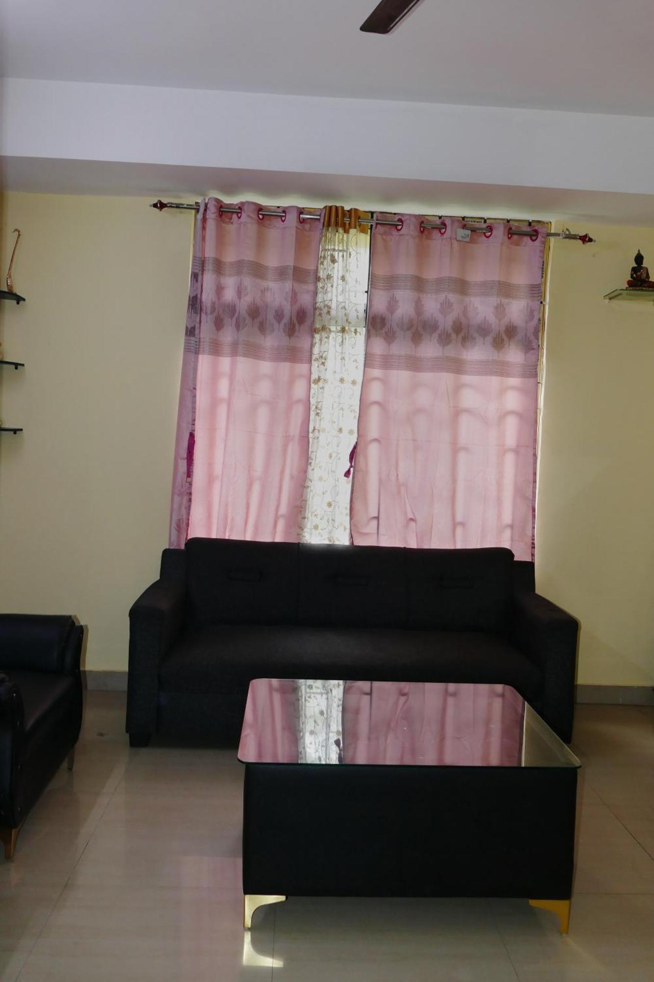 Dreams Abode Studio Apartment Guwahati Buitenkant foto