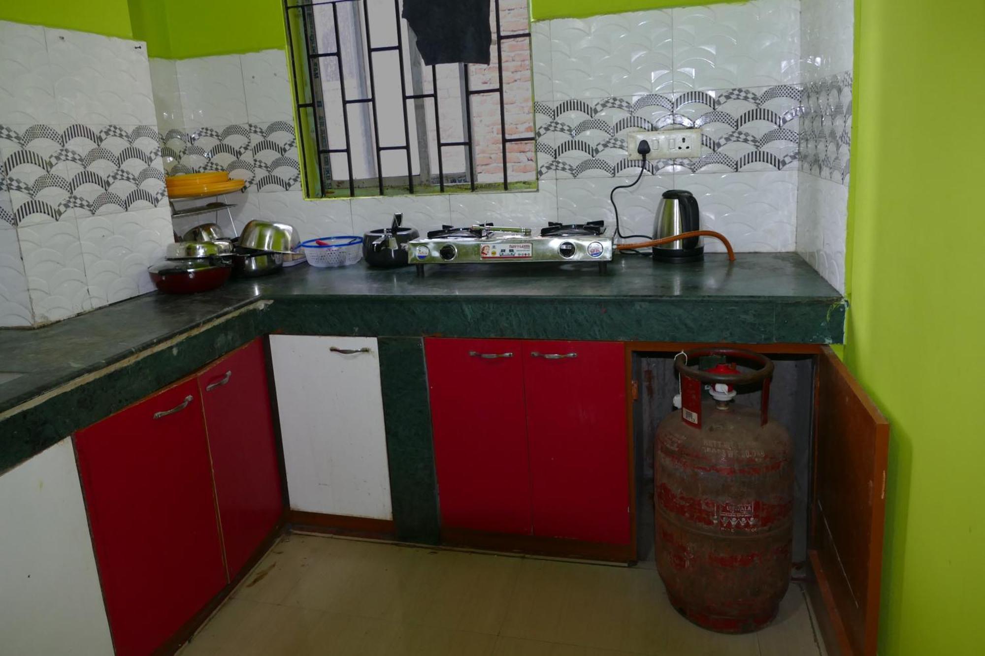 Dreams Abode Studio Apartment Guwahati Buitenkant foto