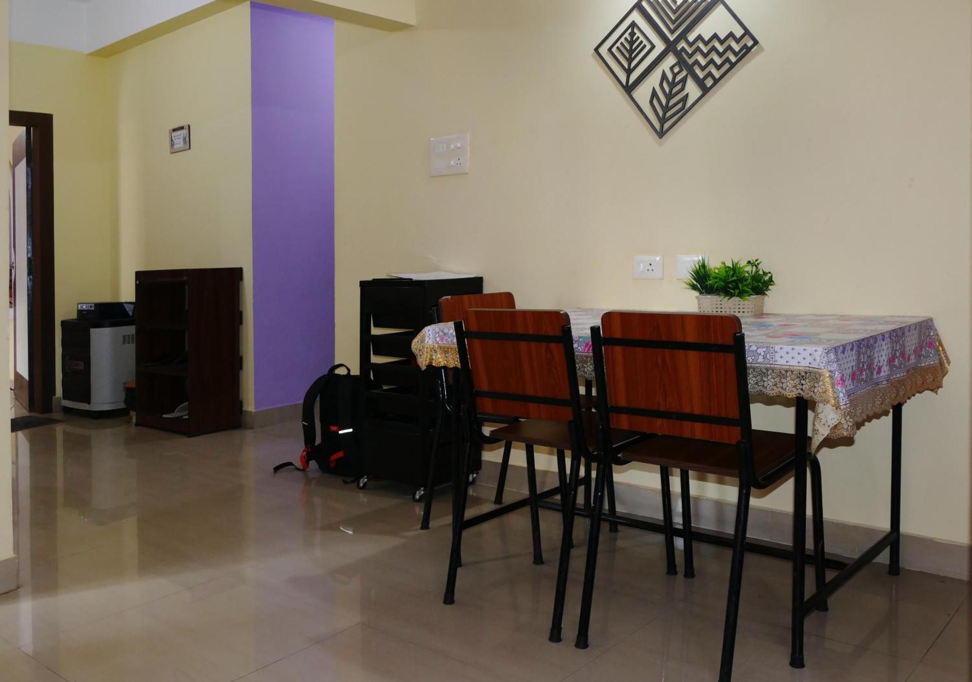 Dreams Abode Studio Apartment Guwahati Buitenkant foto